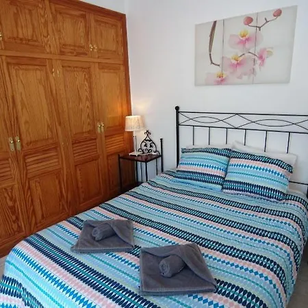 Villa Casa Potera - A Great Centrally Located - A Short Walk To The Beach Puerto del Carmen (Lanzarote)