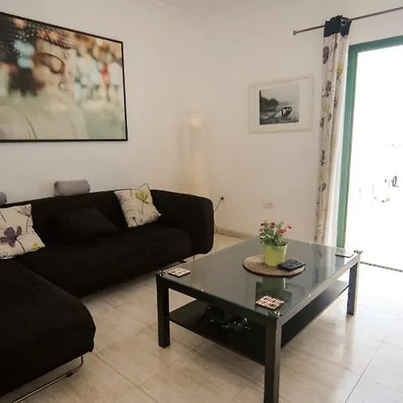 Casa Potera - A Great Centrally Located - A Short Walk To The Beach *