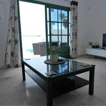 Casa Potera - A Great Centrally Located - A Short Walk To The Beach * Puerto del Carmen (Lanzarote)